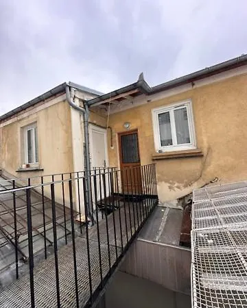 Art House Bastille 2 Bed W Balcony, 11eme Super Trendy Neighbourhood Parigi