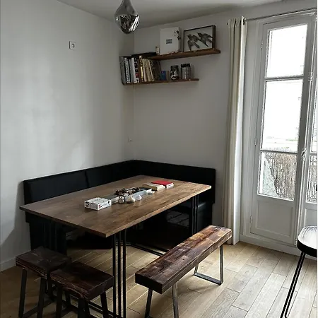 Art House Bastille 2 Bed W Balcony, 11eme Super Trendy Neighbourhood Appartamento Parigi